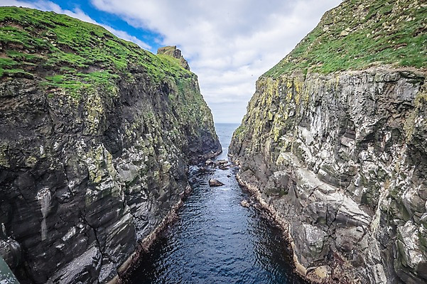 포토 JPG 주간 해외풍경 바다 자연 풍경 사람없음 야외 절벽 암벽 페로제도 미키네스섬 국내포토 자연요소 해외 섬 덴마크 생태계 파일형식