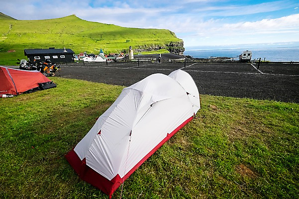 포토 JPG 주간 해외풍경 자연 텐트 풍경 초원 사람없음 야외 캠핑 물가 페로제도 이스터로이섬 국내포토 자연요소 해외 섬 레저 덴마크 캠핑도구 생태계 파일형식