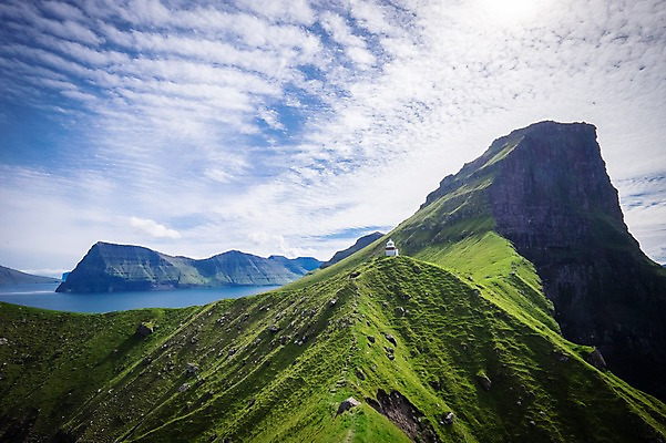 포토 JPG 주간 구름 해외풍경 자연 산 풍경 사람없음 야외 언덕 바위섬 페로제도 보르도이섬 국내포토 자연요소 해외 섬 덴마크 생태계 파일형식