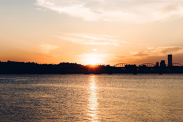 포토 JPG 주간 구름 실루엣 하늘 풍경 빌딩 사람없음 야외 태양 노을 다리 도시 한강 국내포토 자연요소 서울 촬영기법 건물 신체부위 랜드마크 파일형식
