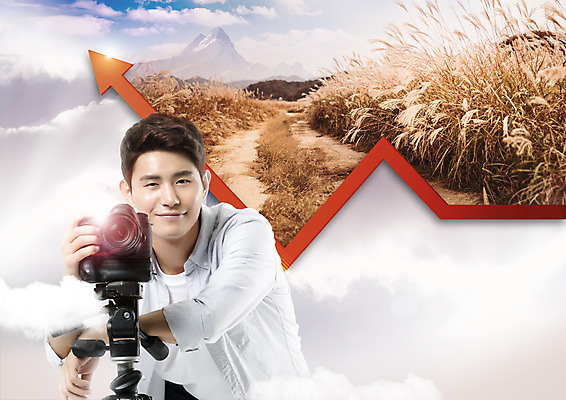 PSD 구름 편집 편집이미지 남자 화살표 여행 하늘 그래프 산 한명 상반신 20대 성인 카메라 사진촬영 한국인 가을 갈대밭 이미지편집 자연요소 1 계절 사람 동양인 청년 전자제품 촬영 파일형식 갈대_식물