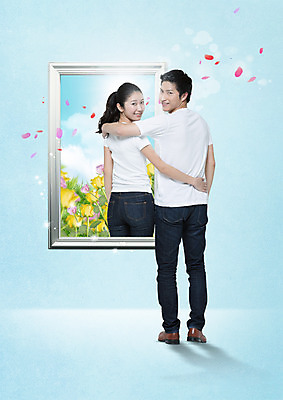 PSD 편집 편집이미지 커플 여자 남자 꽃잎 액자 어깨동무 서기 웃음 20대 성인 두명 뒷모습 뒤돌아보기 일본인 이미지편집 외국인 꽃 뷰포인트 포즈 관계 모션 표정 사람 동양인 청년 파일형식