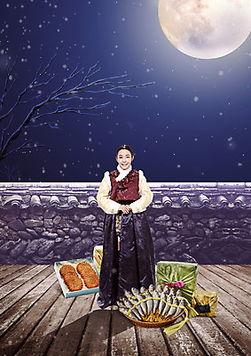 PSD 편집이미지 한국전통 여자 새해 선물 한명 20대 성인 담장 한국인 달 한복 약과 굴비 새해선물 성인여자한명만 이미지편집 자연요소 1 전통 한국 어류 사람 동양인 청년 전통음식 전통의상 여자한명만 성인여자만 파일형식 명절선물