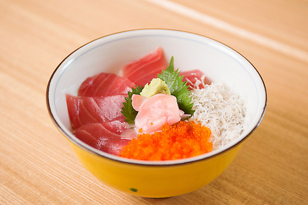 포토 JPG 실내 사람없음 생선회 덮밥 회덮밥 일본음식 국내포토 음식 내부 회 파일형식