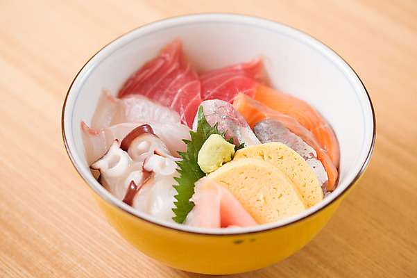 포토 JPG 실내 사람없음 생선회 덮밥 회덮밥 일본음식 국내포토 음식 내부 회 파일형식