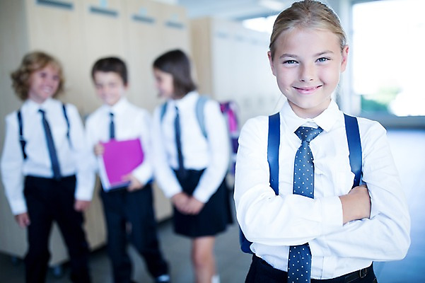 포토 JPG 서양인 외국인 학생 응시 여자 남자 교복 어린이 가방 학교 실내 서기 웃음 여러명 상반신 앞모습 10대 친구 스쿨라이프 팔짱 복도 사물함 국내포토 라이프스타일 시선 잡화 옷 교육 뷰포인트 다수 관계 모션 청소년 표정 사람 인종 내부 파일형식