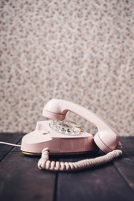 포토 JPG 백그라운드 꽃무늬 사람없음 빈티지 천 유선전화기 오브젝트 복고 나무바닥 국내포토 꽃 컨셉 무늬 바닥 직물 전화기 파일형식