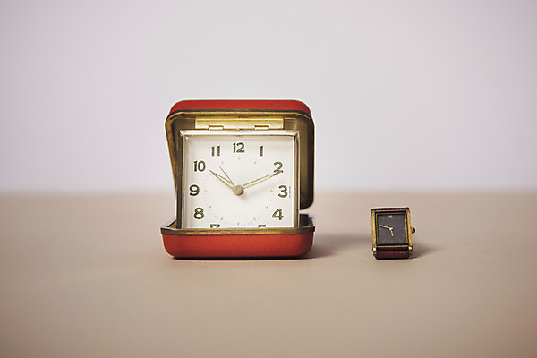 포토 JPG 백그라운드 사람없음 빈티지 오브젝트 복고 태엽시계 국내포토 시계 컨셉 파일형식