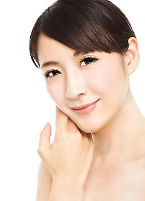 포토 JPG 해외이미지 응시 여자 행복 얼굴 갈색머리 한명 동양인 상반신 성인 앞모습 뷰티 우아함 매끈함 순수 자기관리 성인여자한명만 해외202004 해외포토 1 헤어스타일 시선 감정 뷰포인트 컨셉 사람 인종 신체부위 감각 여자한명만 성인여자만 파일형식 이미지허브