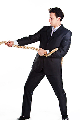 포토 JPG 해외이미지 남자 밧줄 컨셉 신체 비즈니스 사업가 스트레스 한명 서기 사람 성인 힘 도전 분노 흰색 업무 비즈니스맨 당기기 위험 가득함 연습 걱정 경영자 고립 죄수 투쟁 헬프 혼자 해외202004 해외포토 직업 1 감정 줄 컬러 모션 작업 도움 직장인 리더 파일형식 이미지허브