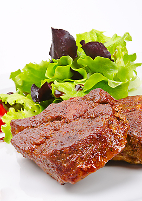 포토 JPG 해외이미지 접시 음식 백그라운드 잎 다이어트 토마토 채소 육류 돼지고기 스테이크 요리 사람없음 빨간색 초록색 컬러풀 주방 요식업 식사 저녁식사 샐러드 소고기 흰색 신선 그릴 바비큐 먹기 올리브 베이컨 목 고립 섞기 식욕 해외202004 해외포토 식물 식기 열매 산업 컬러 식재료 모션 주방용품 서양음식 건강 신체부위 파일형식 이미지허브