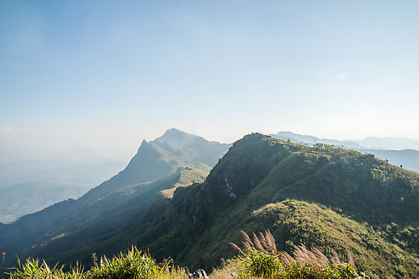 포토 JPG 해외이미지 구름 백그라운드 밭 태국 자연 하늘 산 풍경 사람없음 야외 초록색 여름 파란색 태양 일출 계곡 맑음 일몰 흰색 시골 언덕 장면 내추럴 절정 해외202004 해외포토 자연요소 계절 아시아 컬러 농업 날씨 노을 생태계 파일형식 이미지허브