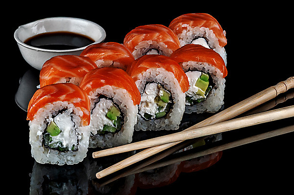 포토 JPG 해외이미지 전통 접시 아시아 음식 바다 조각 백그라운드 오렌지 젓가락 밥 오이 치즈 건강 어류 요리 동양인 사람없음 세트 반사 식당 일본 검은색 식사 저녁식사 초밥 회 흰색 신선 사발 해조류 맛 먹기 해산물 메뉴 날것 롤 연어 모음 아보카도 점심식사 대두 해외202004 해외포토 식기 나라 컬러 컨셉 채소 과일 모션 유제품 수저 인종 상점 수중동물 사기그릇 해양식물 일본음식 파일형식 이미지허브