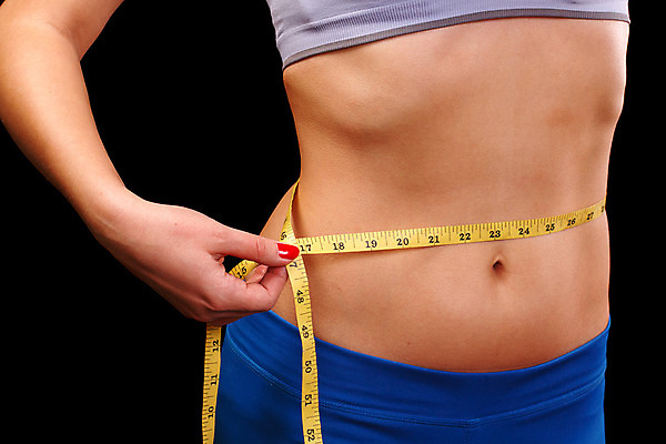 포토 JPG 해외이미지 백인 모델 1 라이프스타일 웰빙 응시 옷 여자 스포츠 포즈 백그라운드 신체 근육 건강 한명 사람 성인 금발 달리기 운동 유행 힘 흰색 무게 결심 날씬함 허리 측정 체육관 근육질 길이 계량기 고립 해외202004 해외포토 서양인 헤어스타일 시선 컬러 컨셉 모션 생활 신체부위 몸매 파일형식 이미지허브