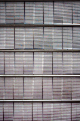 포토 JPG 해외이미지 유럽 벽 백그라운드 패턴 건축양식 추상 독일 사람없음 건물 금속 검은색 줄무늬 회색 흰색 은색 하이테크 철강 해외202004 해외포토 건축물 건축 나라 컬러 무늬 재질 기술 파일형식 이미지허브