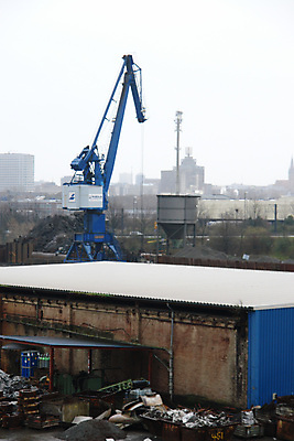 포토 JPG 해외이미지 하늘 주택 프레임 사람없음 건물 인테리어 건설현장 널 땅 기중기 해외202004 해외포토 건축물 디자인 건설업 중장비 파일형식 이미지허브