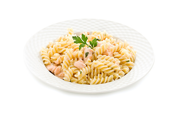 포토 JPG 해외이미지 음식 조각 치즈 파스타 파슬리 건강 마늘 어류 사람없음 빛 우유 맛 해산물 크림 큐브 연어 고립 해외202004 해외포토 컨셉 채소 유제품 서양음식 수중동물 파일형식 이미지허브