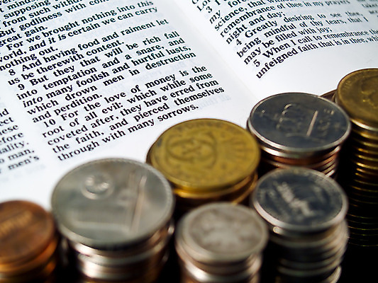 포토 JPG 해외이미지 기독교 종교 돈 텍스트 새로움 사랑 사람없음 단어 교회 성경 예수 유혹 편지 집중 통로 뿌리 증거 신성 격려 나쁜 신앙심 성욕 해외202004 해외포토 문자 감정 컨셉 종교용품 모션 신_종교 재산 욕망 파일형식 이미지허브