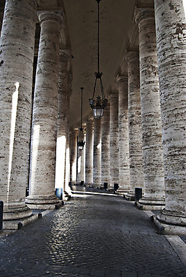 포토 JPG 해외이미지 여행 사람없음 조각상 성당 교회 이탈리아 천주교 로마 해외202004 해외포토 유럽 종교 종교건축 건물 조형물 파일형식 이미지허브