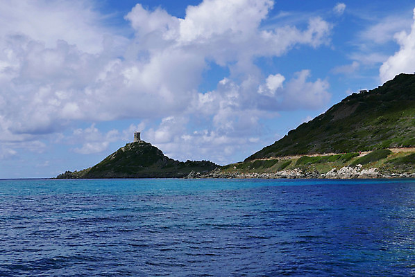 포토 JPG 해외이미지 영어 바다 섬 여행 자연 갈매기 등대 풍경 사람없음 여름 파란색 강 태양 마을 산책 폭포 산책로 하이킹 프랑스 보트 스페인 지중해 순환 페이지 포트 타운 통과 건너기 다도해 마르세유 코르시카 해외202004 해외포토 자연요소 문자 계절 유럽 길 컬러 배_교통 모션 조류 레저 휴식 도시 생태계 파일형식 이미지허브