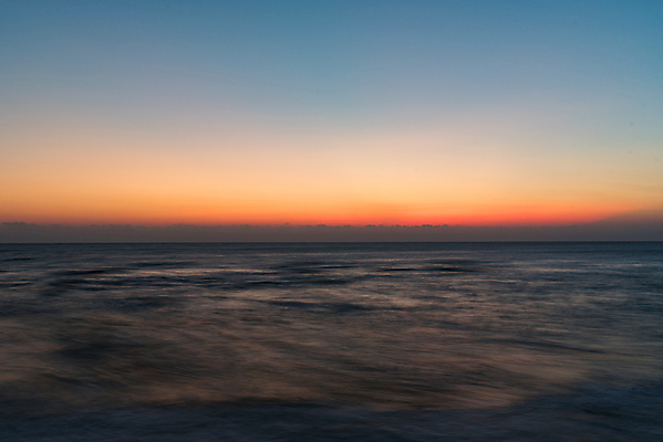 포토 JPG 해외이미지 구름 모래 파도 바다 백그라운드 오렌지 자연 하늘 아침 풍경 사람없음 물 여름 빛 컬러풀 햇빛 태양 반사 일출 맑음 일몰 봄 새벽 가을 황금 스카이라인 수평선 해외202004 해외포토 주간 자연요소 계절 컬러 과일 날씨 노을 생태계 파일형식 이미지허브