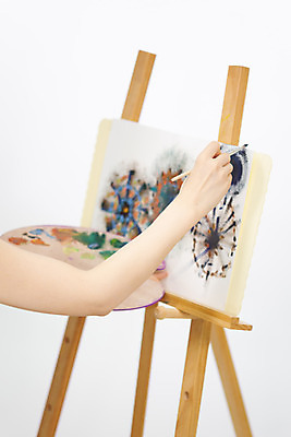 포토 JPG 해외이미지 백그라운드 추상 수채화 미술 한명 컬러풀 침묵 페인트 물감 붓 팔레트 닫기 이젤 만족 그림 질감 예술가 캔버스 페인트붓 화가 아크릴 해외202004 해외포토 직업 1 감정 컬러 무늬 모션 재질 문화예술 사람 소리 미술도구 파일형식 이미지허브