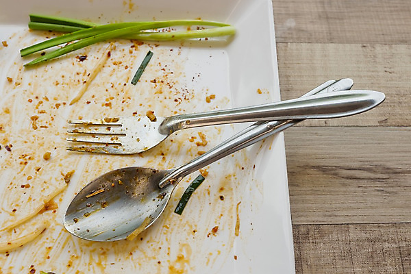 포토 JPG 해외이미지 그릇 식기 접시 음식 백그라운드 포크 사람없음 목재 숟가락 식사 저녁식사 흰색 끝 아침식사 씻기 청소 왼쪽 배고픔 점심식사 고립 넘어짐 해외202004 해외포토 나무 컬러 재료 모션 수저 청결 방향 파일형식 이미지허브