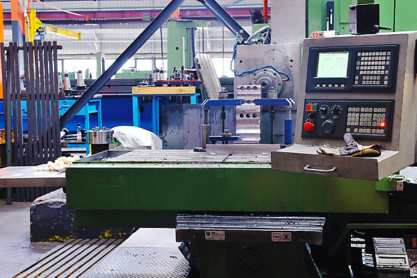 포토 JPG 해외이미지 산업 비즈니스 공장 실내 사람없음 기계 장비 해외202004 해외포토 공업 내부 파일형식 이미지허브