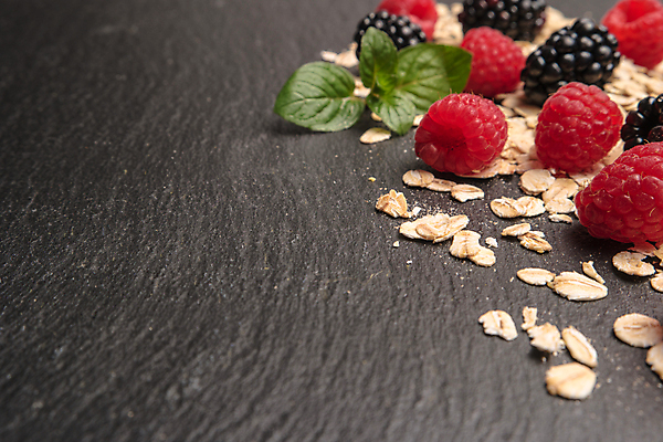 포토 JPG 해외이미지 라이프스타일 디자인 열매 음식 백그라운드 다이어트 과일 딸기 건조 건강 사람없음 여름 우주 정원 식사 칠판 수확 시골 신선 그룹 달콤 아침식사 혼합 낟알 시리얼 민트 유기농 블루베리 날것 산딸기 블랙베리 내추럴 뮤즐리 석판 섞기 숙성 오트밀 채식주의자 귀리 해외202004 해외포토 식물 웰빙 계절 농업 곡류 생활 맛 허브 채식 파일형식 이미지허브