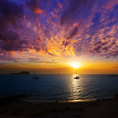 포토 JPG 해외이미지 바다 섬 여행 백그라운드 오렌지 자연 하늘 아침 휴가 풍경 사람없음 빨간색 물 여름 파란색 빛 컬러풀 햇빛 태양 반사 일출 맑음 황혼 일몰 새벽 보트 개울 스페인 황금 저녁 웨이브 함선 천국 광 수평선 해외202004 해외포토 주간 자연요소 계절 유럽 컬러 배_교통 과일 날씨 강 노을 야간 생태계 파일형식 이미지허브