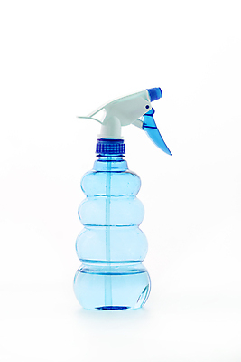 포토 JPG 해외이미지 1 분홍색 가사 가정 유리 주택 손잡이 사람없음 빨간색 초록색 물 파란색 주방 공백 장비 욕실 흰색 공구 업무 떨어짐 위생 빨래 상품 컨테이너 플라스틱 청소 세제 오브젝트 싱글 비누 분무기 닦기 청소부 고립 소독 위생관리 화학물질 해외202004 해외포토 자연요소 직업 산업 컬러 컨셉 모션 재질 관리 건물 위생용품 도구 작업 화학 파일형식 이미지허브