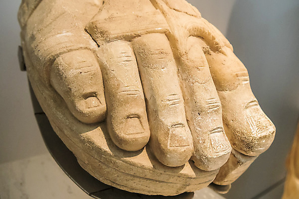 포토 JPG 해외이미지 문화 여행 백그라운드 건축양식 유물 휴식 사람없음 야외 장식 노란색 바위 기둥 시간 사찰 역사 로마 폐허 박물관 과거 그리스인 발견 고고학 로마인 옛날 파멸 해외202004 해외포토 서양인 전통 교육 건축 컬러 컨셉 종교건축 인종 이탈리아 돌_바위 파일형식 소멸 이미지허브