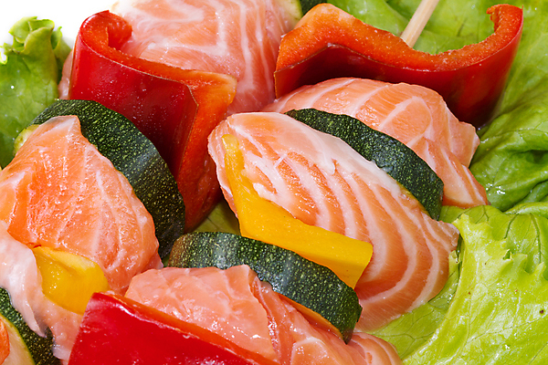 포토 JPG 해외이미지 접시 음식 조각 토마토 채소 오렌지 부분 파프리카 건강 어류 사람없음 빨간색 초록색 컬러풀 식사 저녁식사 튀김 흰색 신선 뜨거움 막대기 꼬치 그릴 바비큐 굽기 해산물 유기농 연어 후추 내추럴 점심식사 케밥 핸드메이드 개조 해외202004 해외포토 식기 웰빙 컬러 과일 주방용품 수중동물 구이 향신료 파일형식 이미지허브