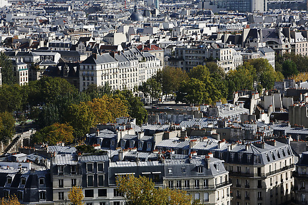 포토 JPG 해외이미지 공원 유럽 여행 하늘 휴가 사람없음 건물 강 탑 프랑스 가을 도시 개울 역사 심볼 방문 프랑스어 랜드마크 파리(프랑스) 해외202004 해외포토 문자 건축물 계절 공공시설 나라 파일형식 이미지허브