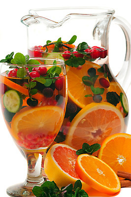포토 JPG 해외이미지 열매 음료 오렌지 과일 유리 오이 사람없음 물 주스 조끼 칵테일 민트 허브 향신료 상쾌 블루베리 석류 블랙베리 크랜베리 해외202004 해외포토 자연요소 식물 감정 채소 재질 주류 외투 향미료 파일형식 이미지허브