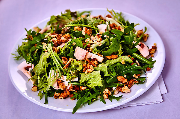 포토 JPG 해외이미지 접시 음식 백그라운드 잎 다이어트 채소 과일 재료 부분 치즈 건강 요리 사람없음 빨간색 초록색 컬러풀 식사 저녁식사 샐러드 견과류 로켓 흰색 신선 소나무 맛 상추 먹기 유기농 날것 호두 시금치 점심식사 루꼴라 채식주의자 해외202004 해외포토 나무 식물 식기 웰빙 컬러 컨셉 모션 유제품 채식 파일형식 이미지허브