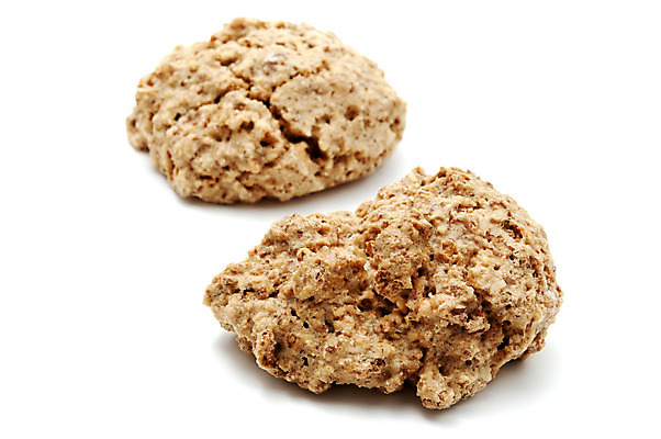 포토 JPG 해외이미지 스튜디오촬영 전통 사람없음 쿠키 이탈리아 주름 닫기 자르기 흰배경 아몬드 고립 머랭 정물화 토스카나 해외202004 해외포토 유럽 백그라운드 모션 디저트 실내 견과류 흰색 그림 파일형식 이미지허브