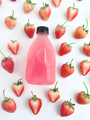 포토 JPG 해외이미지 딸기 사람없음 주스 흰배경 딸기주스 해외202004 해외포토 음료 백그라운드 과일 흰색 과일주스 파일형식 이미지허브
