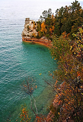 포토 JPG 해외이미지 나무 호수 자연 산 사람없음 물 강 머리 절벽 폭포 보트 개울 인도인 아치 암초 우수 해외202004 해외포토 자연요소 외국인 식물 배_교통 동양인 신체부위 절기 생태계 파일형식 이미지허브