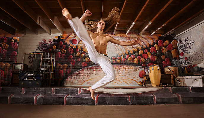 포토 JPG 해외이미지 백인 1 여자 남자 유럽 포즈 실내 건강 한명 사람 운동 점프 검은색 공연 연주자 흰색 무도 도시 그룹 킥 유연 싱글 지하 히스패닉 돌리기 섞기 실행 콘크리트 브라질사람 해외202004 해외포토 서양인 나라 스포츠 컬러 모션 이벤트 내부 음악가 파일형식 이미지허브