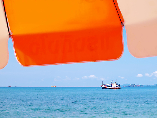 포토 JPG 해외이미지 라이프스타일 계절 모래 파도 바다 섬 여행 백그라운드 우산 자연 하늘 휴가 휴식 풍경 사람없음 야외 물 여름 파란색 컬러풀 침묵 뜨거움 보트 그늘 휴양지 양산 스카이라인 파라다이스 수평선 해외202004 해외포토 자연요소 컬러 컨셉 배_교통 생활 소리 장소 생태계 파일형식 이미지허브