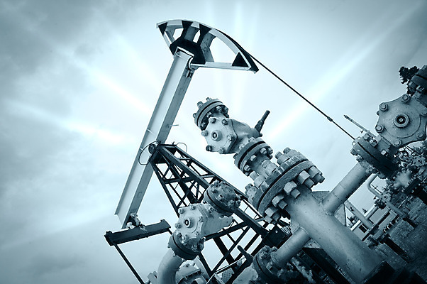 포토 JPG 해외이미지 산업 흑백 사람없음 기계 장비 에너지 석유 발굴 수도꼭지 화석 연료 가스 자원 조작 파이프라인 해외202004 해외포토 촬영기법 파이프_관 파일형식 이미지허브