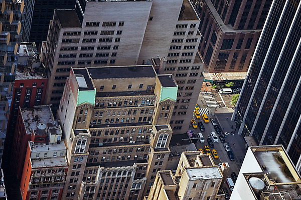 포토 JPG 해외이미지 도로 길 여행 비즈니스 건축양식 교통시설 하늘 지붕 새로움 거리 아파트 주택 안테나 파노라마 사람 사람없음 건물 도시풍경 사무실 노란색 고층빌딩 미국 도시 도심 교차로 뉴욕 바쁨 택시 장면 지역 스카이라인 맨해튼 조감도 해외202004 해외포토 건축물 건축 컬러 교통 컨셉 북아메리카 통신 승용차 자동차 촬영기법 풍경 빌딩 시설 파일형식 이미지허브