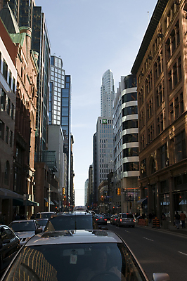 포토 JPG 해외이미지 모양 외관 선 벽 비즈니스 건축양식 부분 창문 유리 하늘 프레임 사람없음 건물 금융 파란색 사무실 반사 탑 성장 도시 재산 큼 각도 개발 철강 부족함 해외202004 해외포토 건축물 건축 컬러 컨셉 재질 경제 크기 파일형식 이미지허브