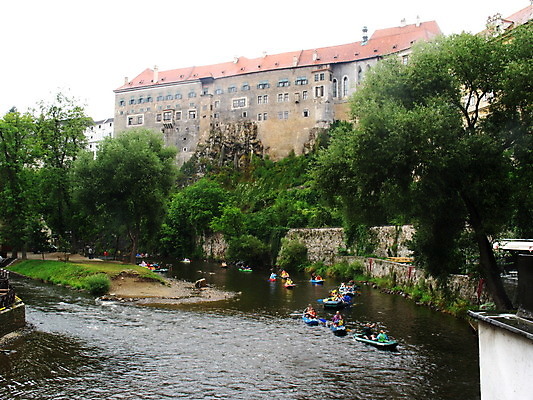 포토 JPG 해외이미지 스포츠 파도 여행 포즈 자연 사람 사람없음 물 강 젖음 흰색 보트 개울 떨어짐 속도 흥분 분무기 뗏목 해외202004 해외포토 자연요소 감정 교통수단 바다 컬러 컨셉 배_교통 생태계 파일형식 이미지허브