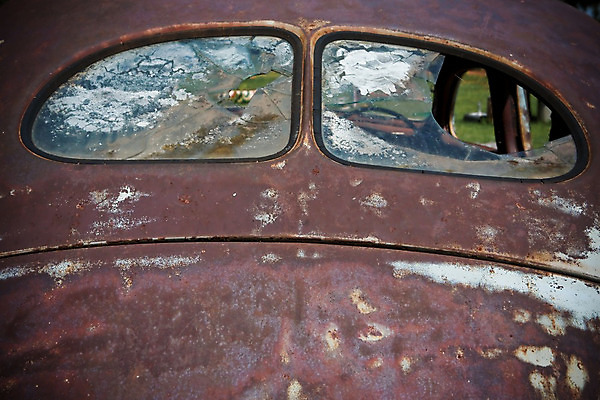 포토 JPG 해외이미지 창문 자동차 사람없음 파란색 다리찢기 옛날 해외202004 해외포토 육상교통 컬러 모션 파일형식 이미지허브