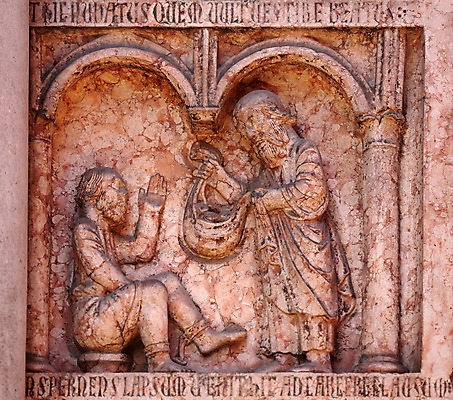 포토 JPG 해외이미지 유럽 종교 조각 새로움 미술 사람없음 야외 성당 교회 이탈리아 도시 예수 파마 묘사 광장 대성당 증거 타운 고딕 구성 로마네스크 세례 신앙심 스타일 해외202004 해외포토 헤어스타일 나라 컨셉 종교건축 문화예술 건물 신_종교 파일형식 이미지허브