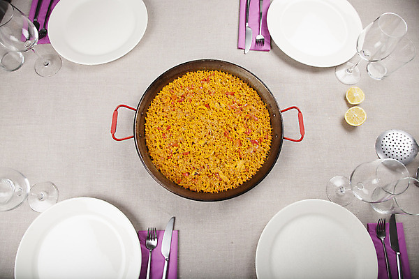 포토 JPG 해외이미지 식기 접시 유럽 음식 채소 오렌지 밥 조개 새우 어류 요리 사람없음 노란색 식당 식사 저녁식사 신선 스페인 맛 먹이 지중해 해산물 메뉴 오징어 유기농 점심식사 발렌시아 사프란 세피아 스페인어 타파스 해외202004 해외포토 웰빙 나라 바다 컬러 컨셉 과일 어패류 연체동물 촬영기법 갑각류 상점 수중동물 애피타이저 향신료 파일형식 이미지허브