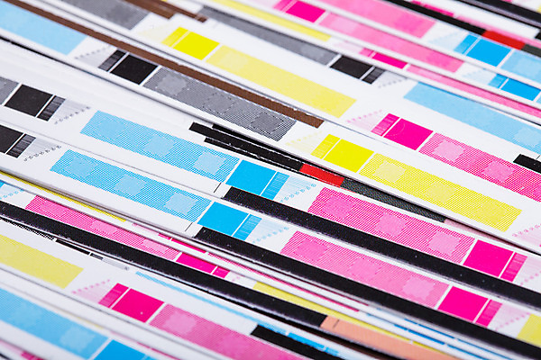 포토 JPG 해외이미지 산업 종이 부분 잉크 사람없음 노란색 쌓기 검은색 재활용 흰색 바 제조 폐기물 인쇄 자주색 자르기 청록색 시스템 문제 시트 낭비 국회 다듬기 방법 자동 제어 해외202004 해외포토 컬러 컨셉 모션 쓰레기 친환경 파일형식 이미지허브