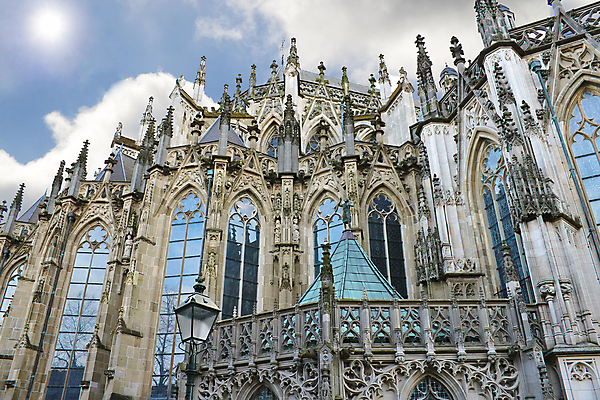 포토 JPG 해외이미지 기독교 종교 건축양식 창문 유리 천사 부활절 풍경 사람없음 야외 건물 장식 컬러풀 성당 교회 탑 성경 천주교 굴 도시 최고 얼룩 예수 센터 역사 재산 수리 성자 네덜란드 박물관 장면 신성 기념물 천연기념물 금요일 복음 옛날 해외202004 해외포토 건축물 기념일 건축 유럽 컬러 종교용품 종교건축 재질 어패류 금융 신_종교 요일 파일형식 이미지허브